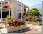 Fleurs devant la mairie